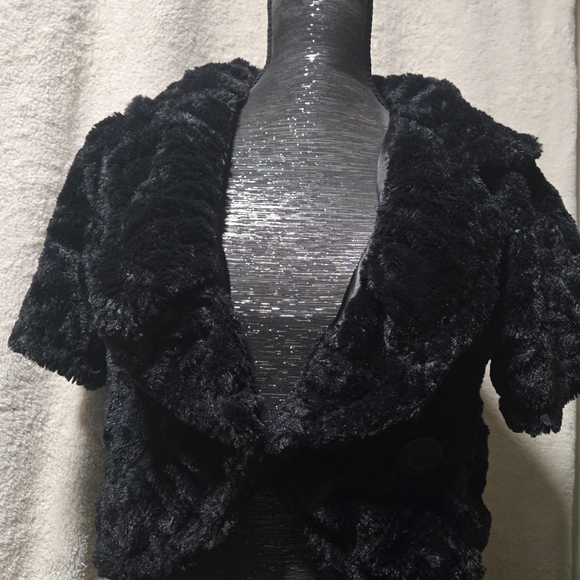 Charlotte Russe Black Teddy Jacket - Picture 2 of 3